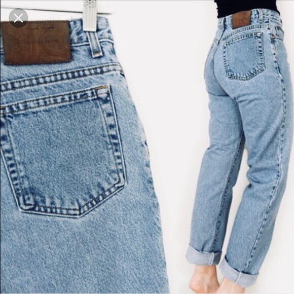 Calvin Klein’s High Waisted Jeans - Picture 4 of 4